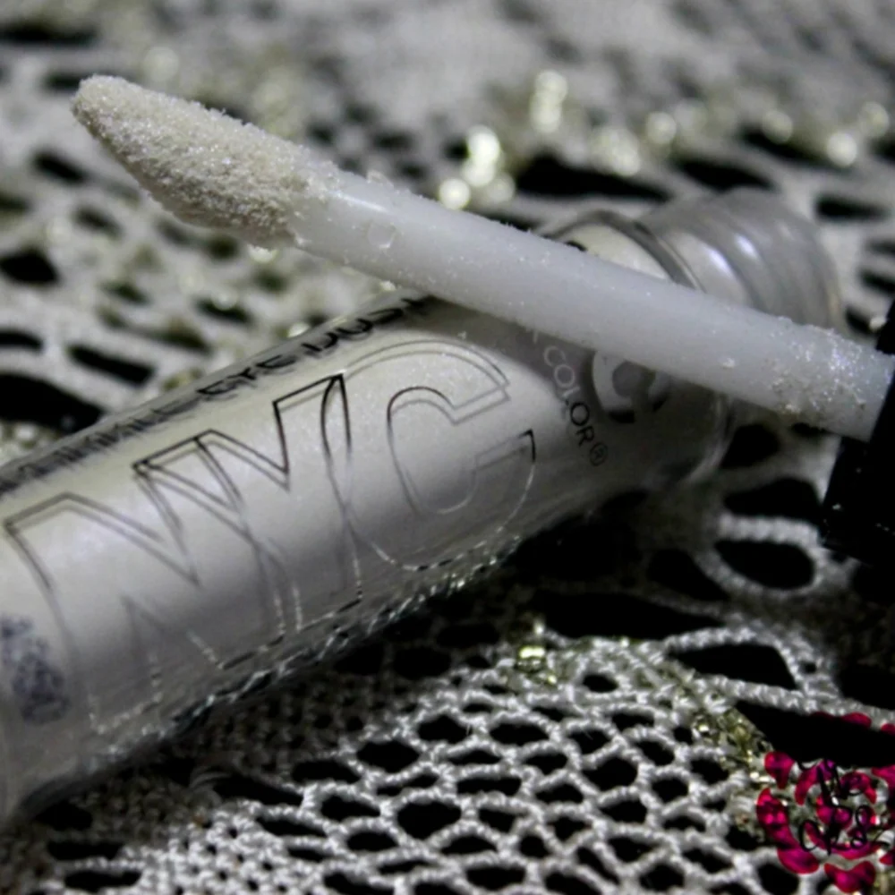 🤍 (Retired) NYC Color Shimmering Eye Dust - Opal Sparkle - Picture 2 of 6